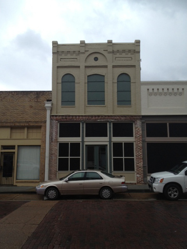 The original Greenwood Commonwealth Building, Greenwood, Mississippi, circa 2013