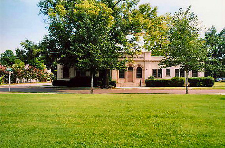 Physicians and Surgeons Building, Greenwood, MS, circa 2007